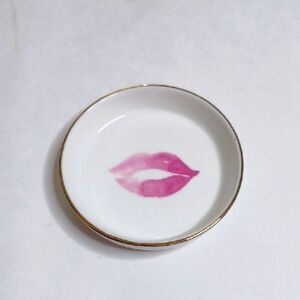 Lipstick Kiss Jewelry Dish